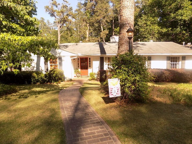 742 Lancaster Rd, Augusta, GA 30909 - photo 1