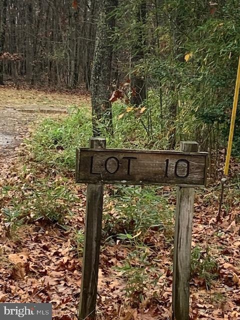 1574 Reynolds Rd, Cross Junction, VA 22625 - photo 1