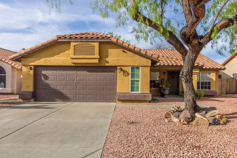 CURB APPEAL