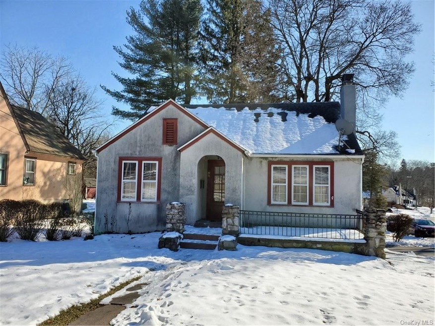 40 Overocker Rd, Poughkeepsie, NY 12603 - photo 1