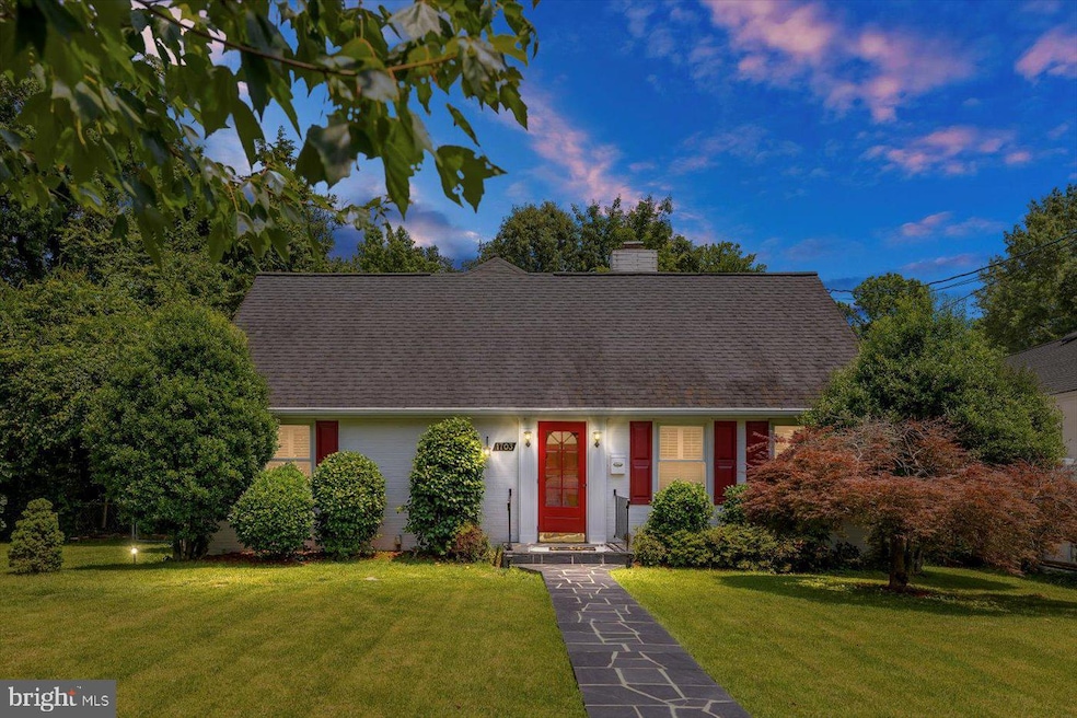 Under Contract $485,000