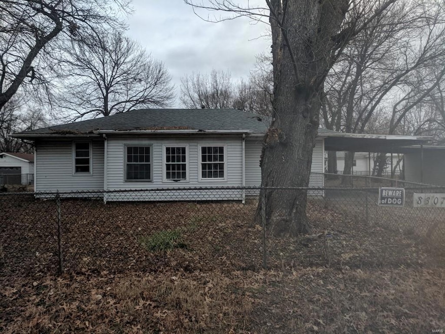 8307 College St, Collinsville, IL 62234 - photo 1