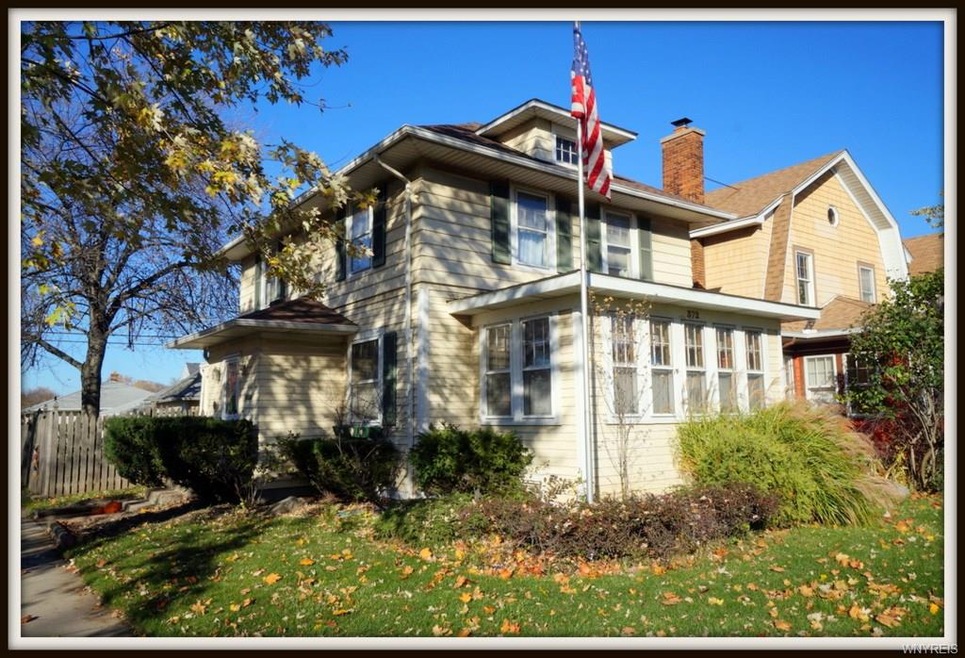 372 Bennett St, North Tonawanda, NY 14120 - photo 1