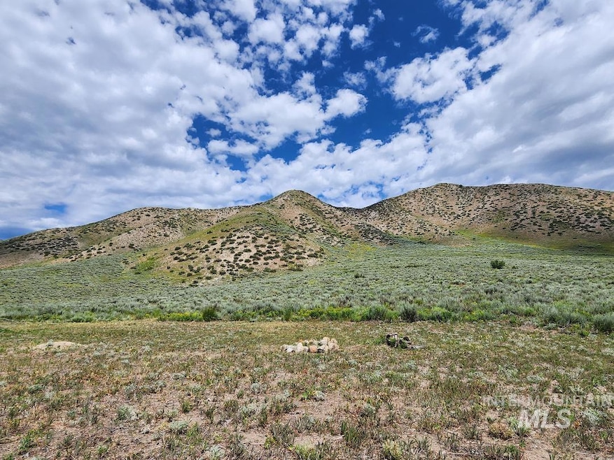 For Sale $180,000 • Co-Listing Agent