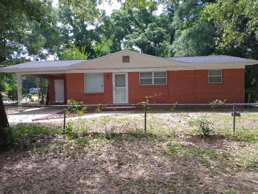 00_House_Front