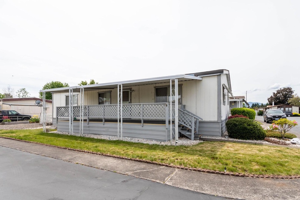 301 Freeman Rd unit 89, Central Point, OR 97502 - photo 1