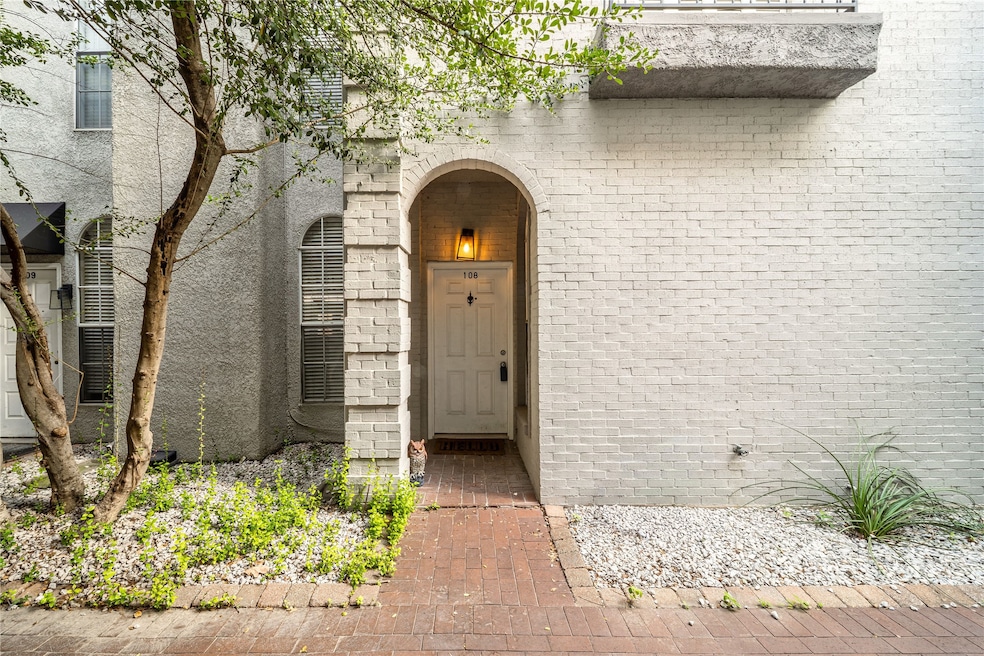 For Rent $2,600/month