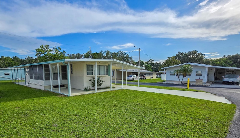 37016 8th Ave, Zephyrhills, FL 33542 - photo 1