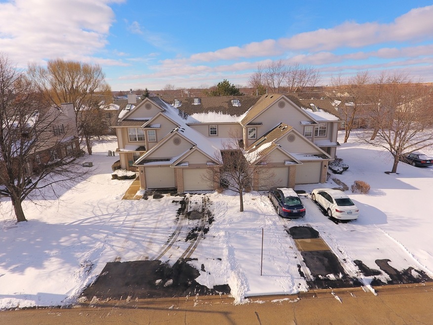 1608 Grove Ave unit 1A1608, Schaumburg, IL 60193 - photo 1