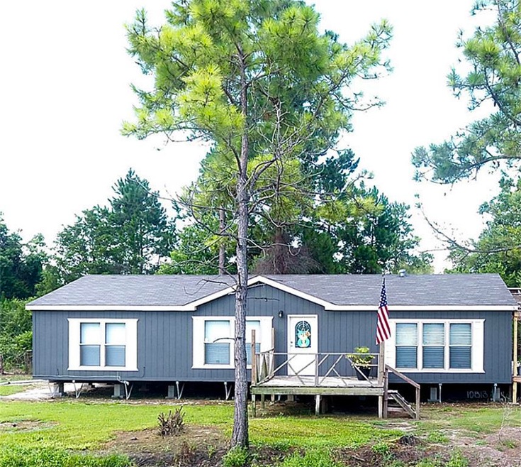 17601 Willow Pond Rd, Alvin, TX 77511 - photo 1