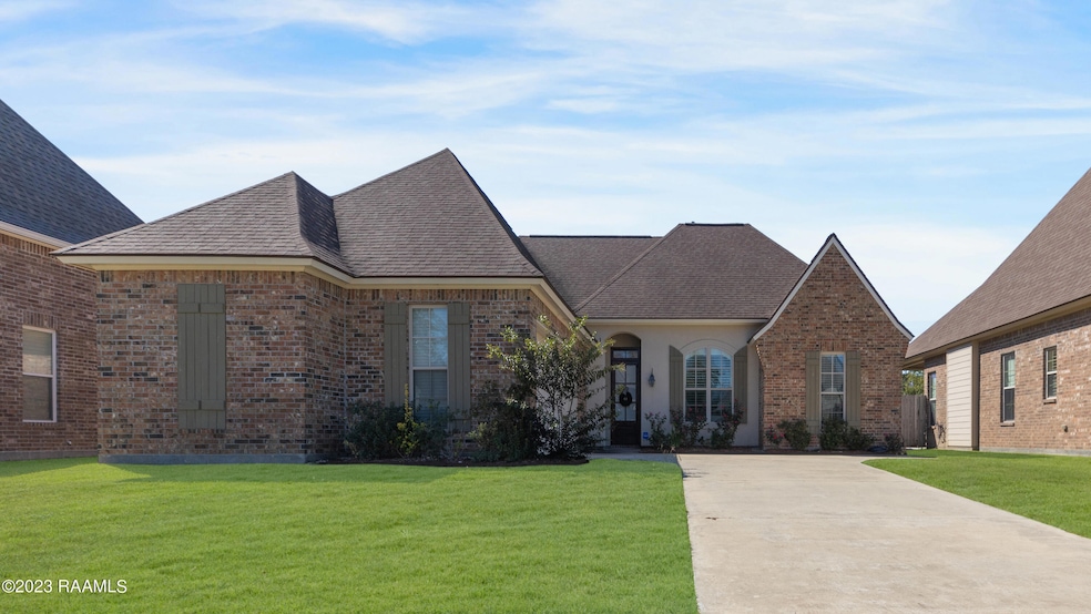 Capstone Crossing-1