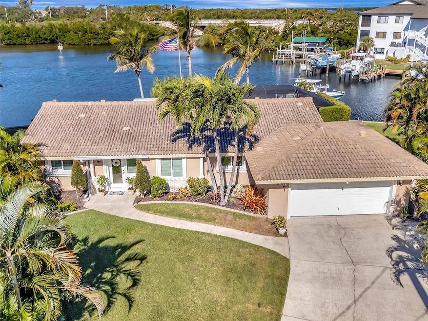 10432 Sandpiper Rd W, Bradenton, FL 34209 - photo 1