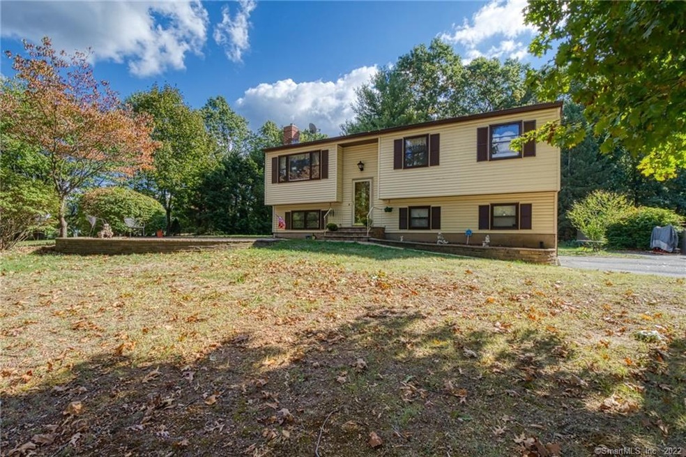 236 Darling St, Southington, CT 06489 - photo 1