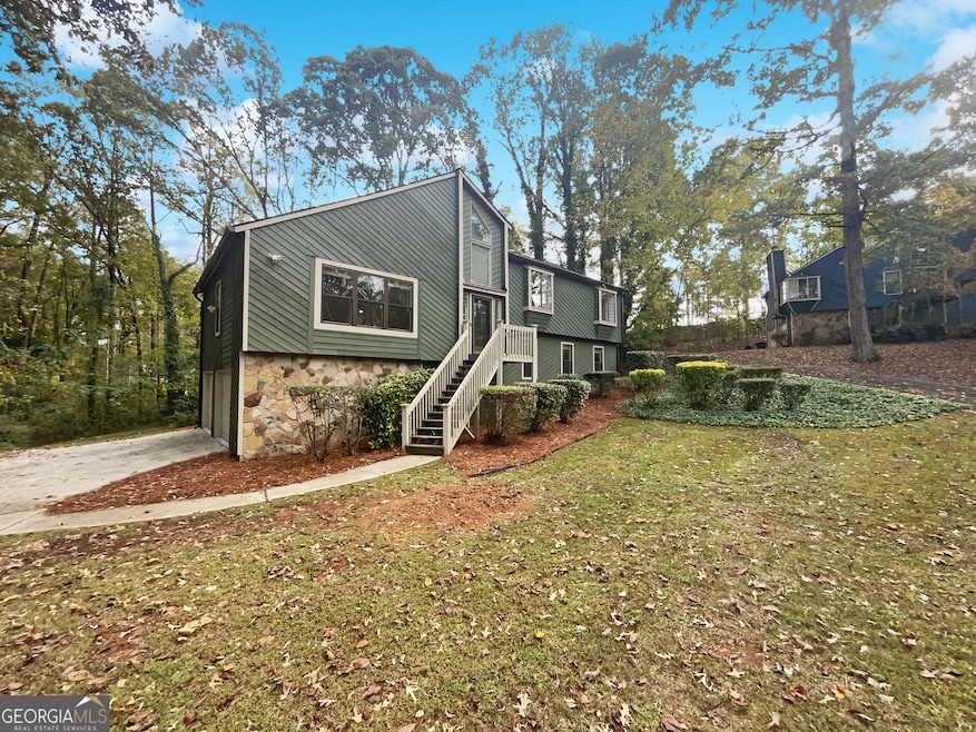 3298 Drummond Dr unit 2, Stone Mountain, GA 30087 - photo 1