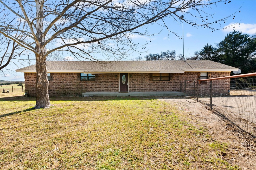 2842 N Fm 51, Decatur, TX 76234 - photo 1