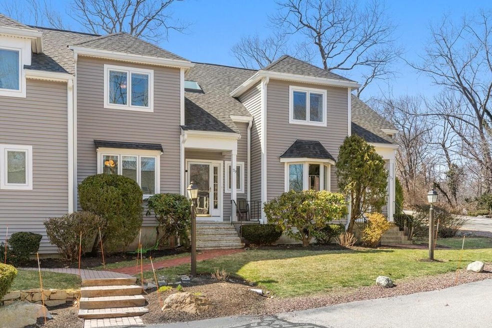 79 Old Quarry Dr unit 79, Weymouth, MA 02188 - photo 1