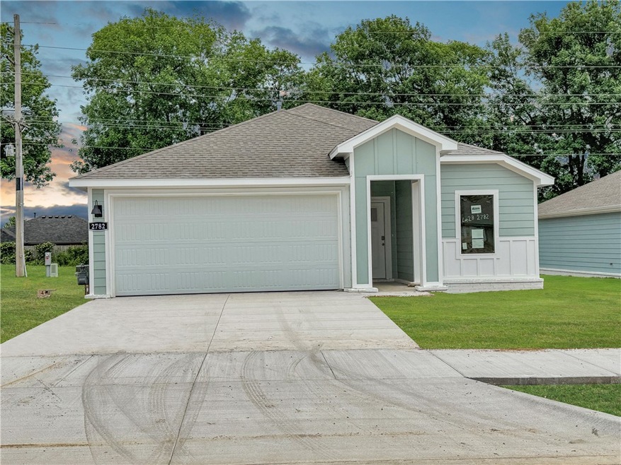 Awesome Abbot Plan in Aidens place.