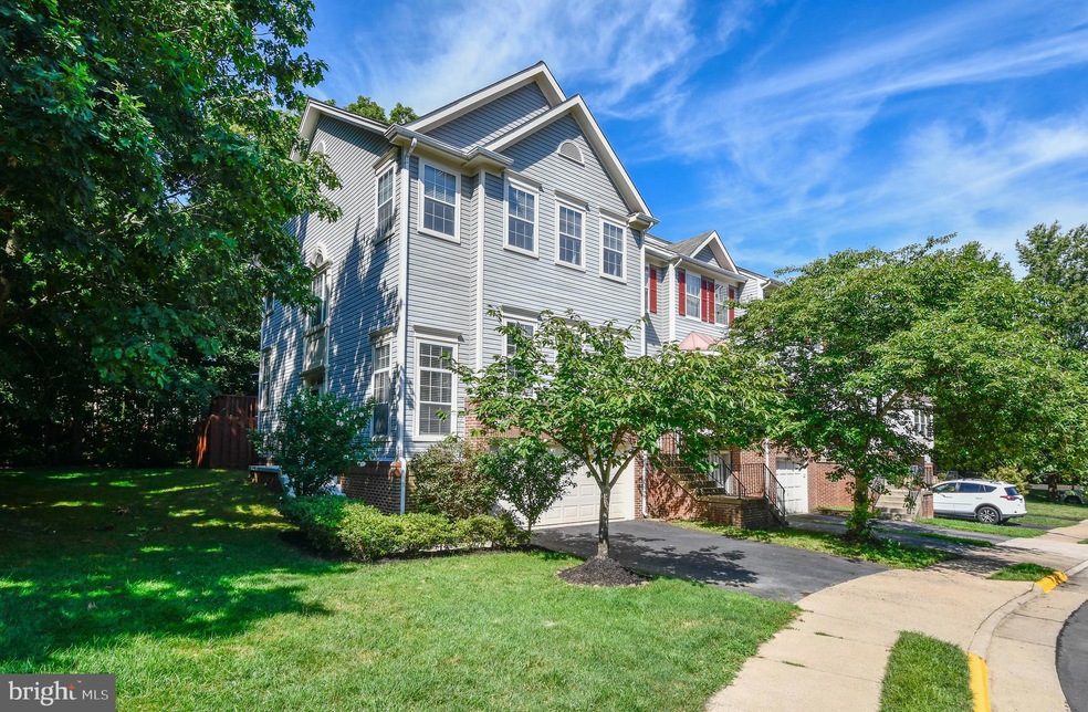 13064 Cobble Ln, Clifton, VA 20124 - photo 1