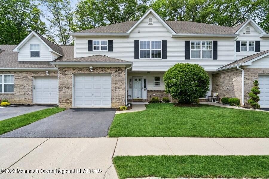 12 Lone Oak Way unit 2810, Eatontown, NJ 07724 - photo 1