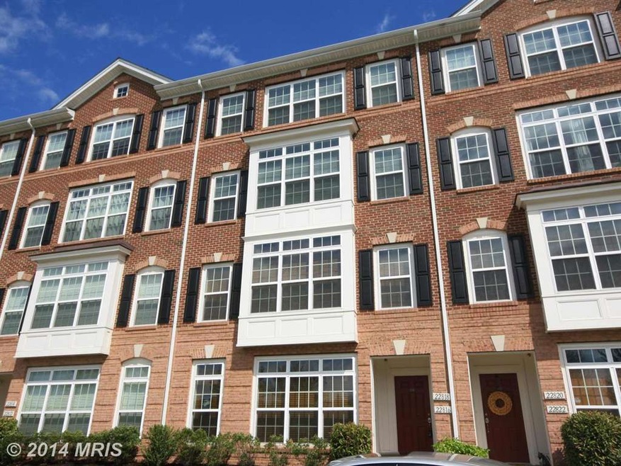 22818 Ferncrest Terrace unit 18H, Broadlands, VA 20148 - photo 1