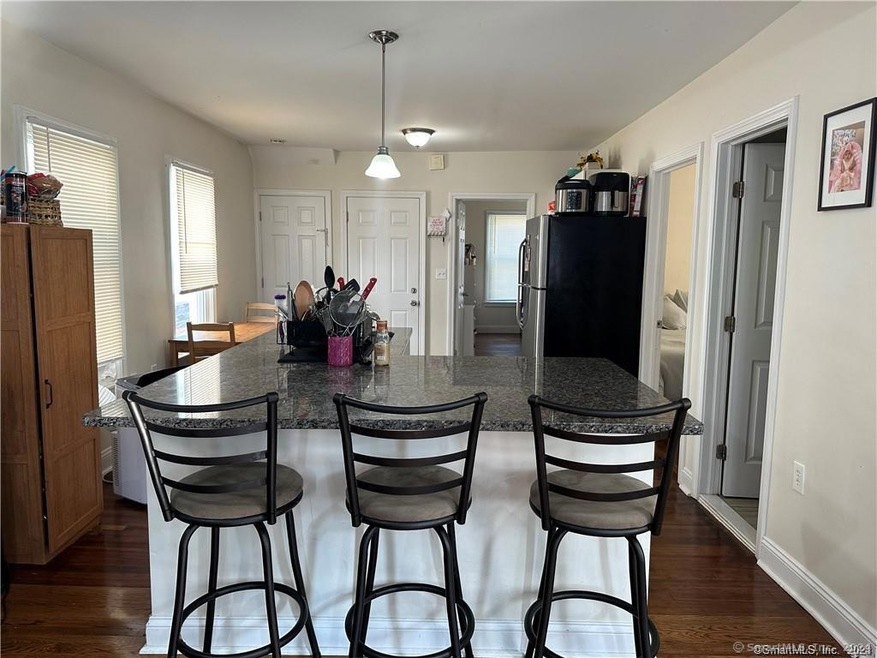 1090 Townsend Ave unit 1, New Haven, CT 06512 - photo 1