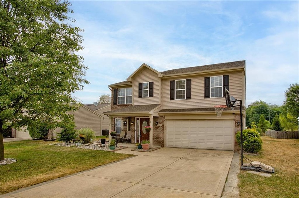 12817 Touchdown Dr, Fishers, IN 46037 - photo 1