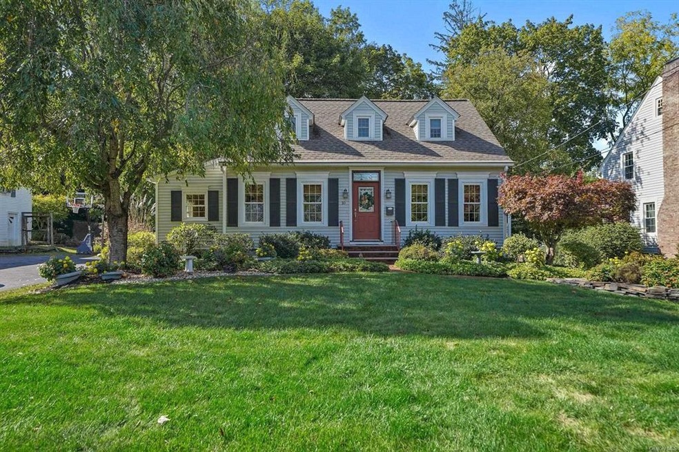 10 Linden Rd, Poughkeepsie, NY 12603 - photo 1