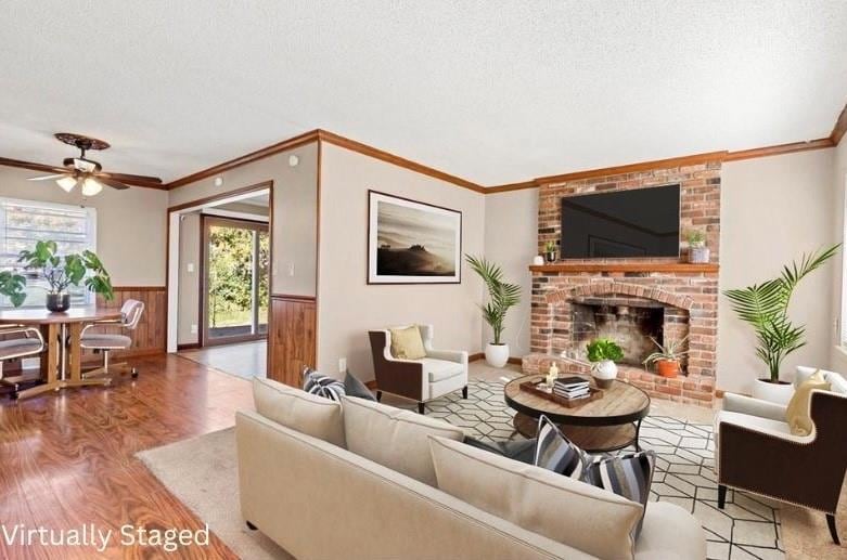For Sale $224,000 • Co-Listing Agent
