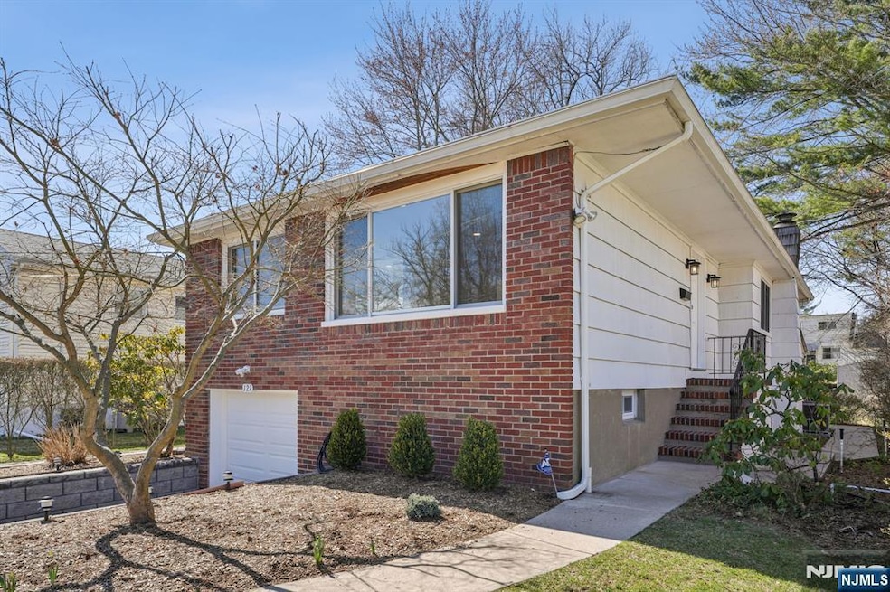 121 14th St, Cresskill, NJ 07626 - photo 1