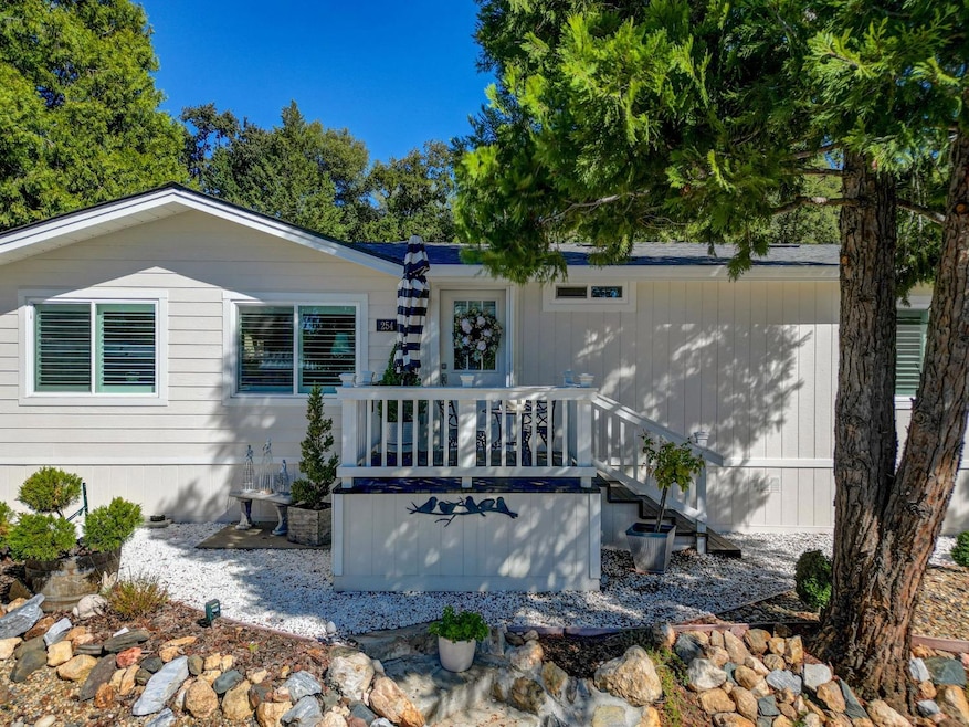 Pending $299,000 • Co-Listing Agent