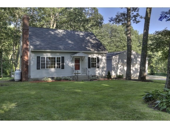 9 Forest Dr, Bedford, NH 03110 - photo 1