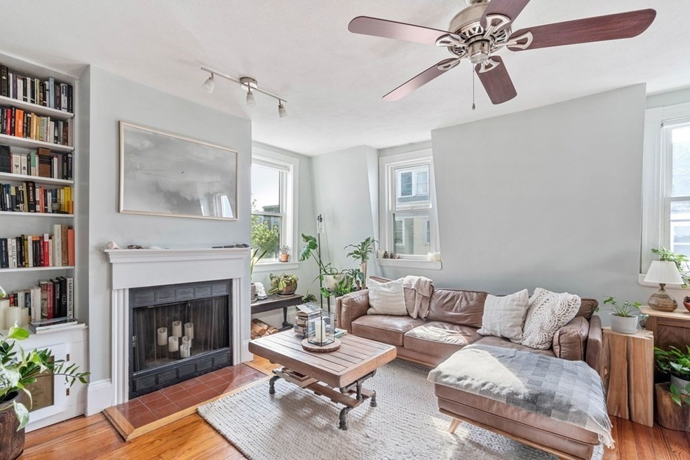 79 Pearl St unit 3, Charlestown, MA 02129 - photo 1