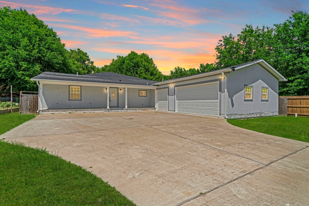 For Sale $335,000 • Co-Listing Agent