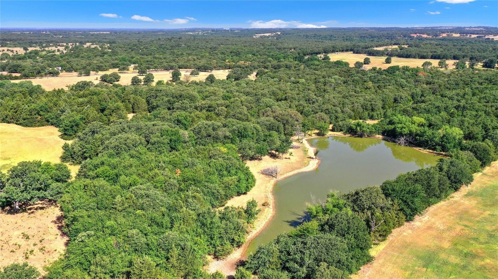 5847 Sandusky Rd, Whitesboro, TX 76273 - photo 1