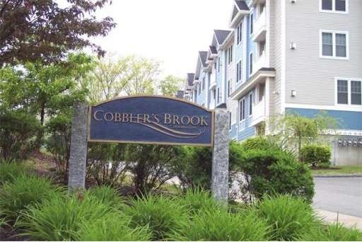 19 Broad St unit 301, Merrimac, MA 01860 - photo 1