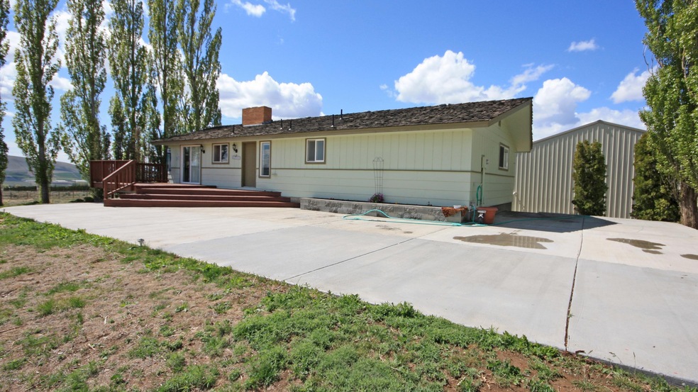 1 Front of house