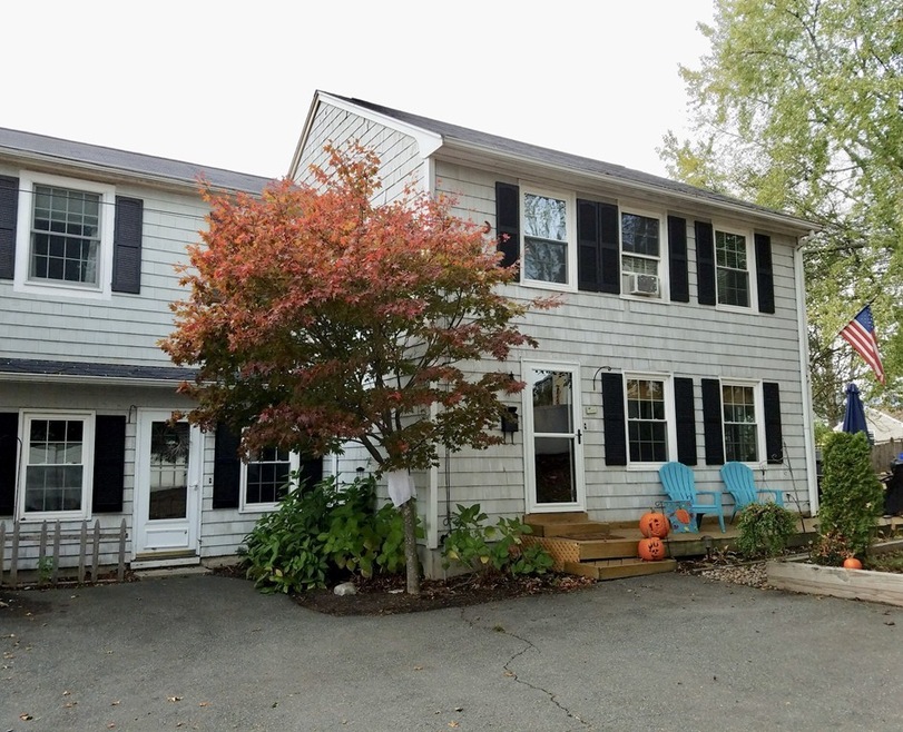 105 Holten St unit 4, Danvers, MA 01923 - photo 1