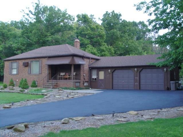 Great Curb Appeal & Gorgeous Landscaping