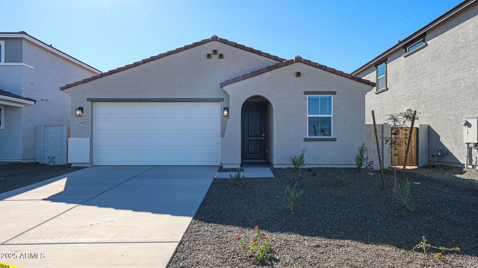 22981 W Monona Ln, Surprise, AZ 85387 - photo 1