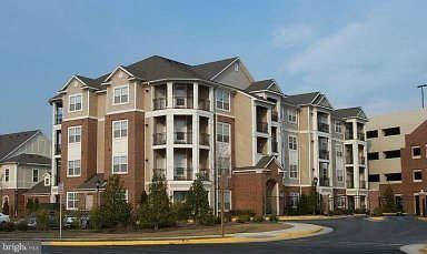 12925 Centre Park Cir unit 307, Herndon, VA 20171 - photo 1
