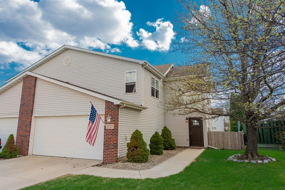 1727 Aspen Dr, Crown Point, IN 46307 - photo 1