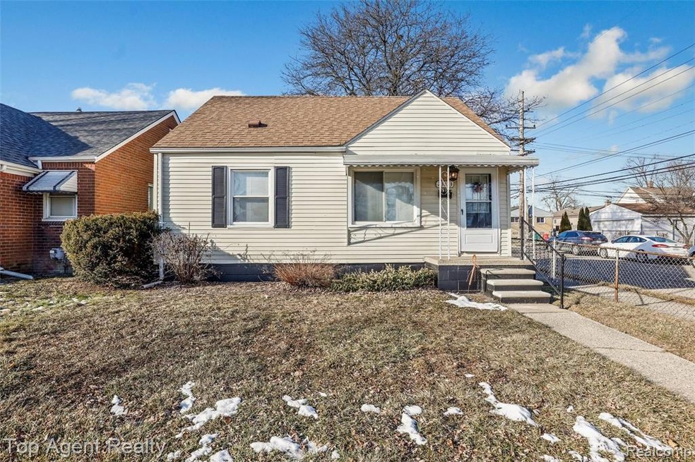 02-23173 Piper Ave Eastpointe0002.jpg