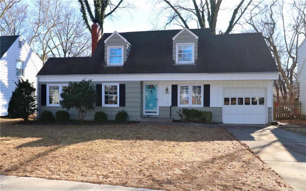 Great curb appeal.  Former Prairie Village Home of