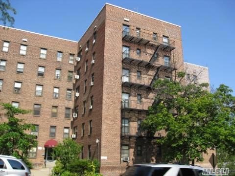 5224 65th Place unit Ug-L, Maspeth, NY 11378 - photo 1