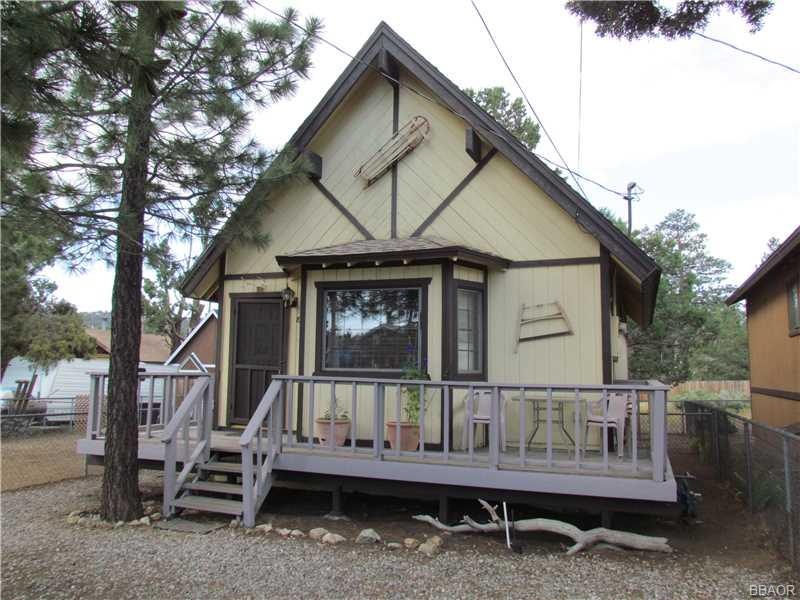 Exterior Front. Adorable Chalet style cabin that i