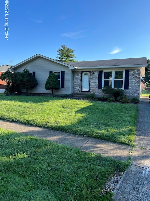 8411 Cloverport Dr, Louisville, KY 40228 - photo 1