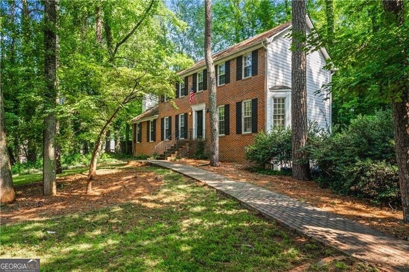 752 Hampton Place SW, Marietta, GA 30064 - photo 1