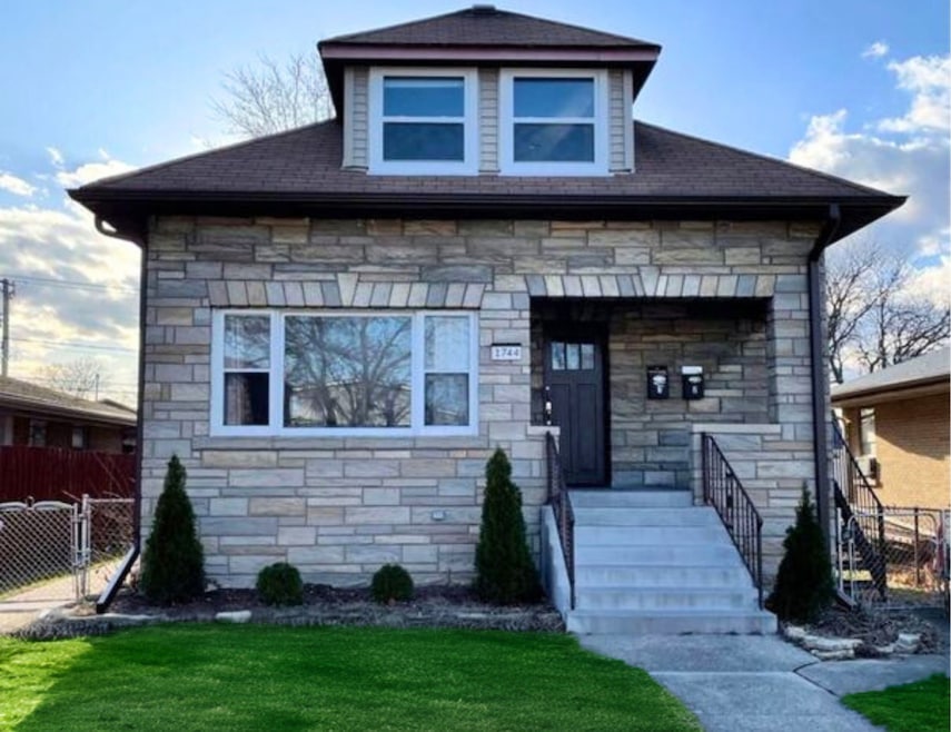 Sold $440,000 • Co-Listing Agent