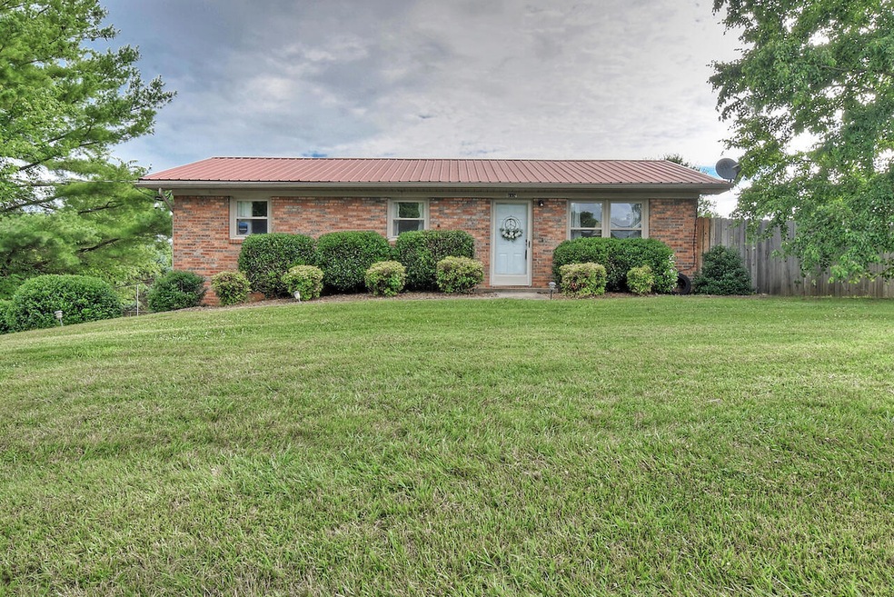 105 Meadow View Ct