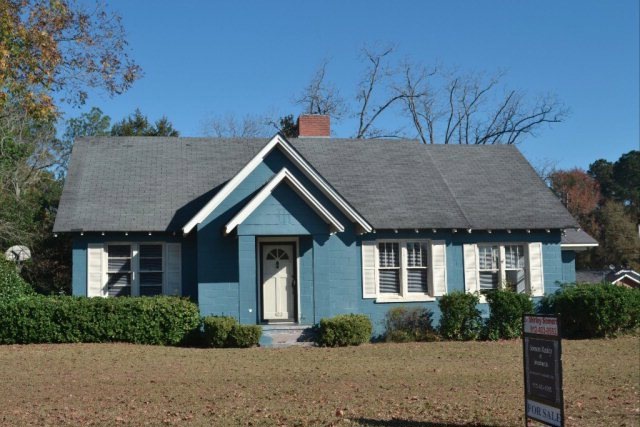 402 W Main St, Uvalda, GA 30473 - photo 1